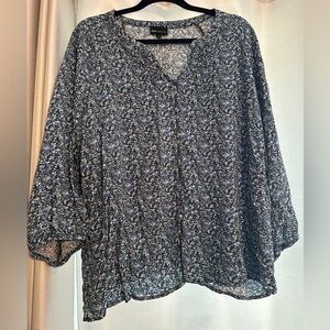 Jones New York Black and Blue Floral Blouse Size 2X